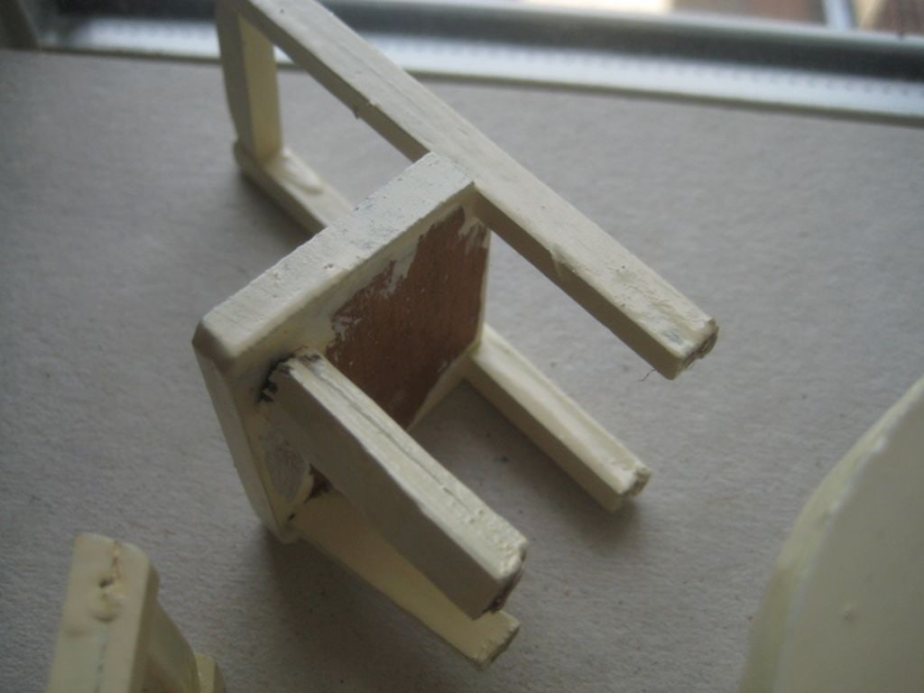 Vintage Dolls House Wooden Table and Four Chairs - 6