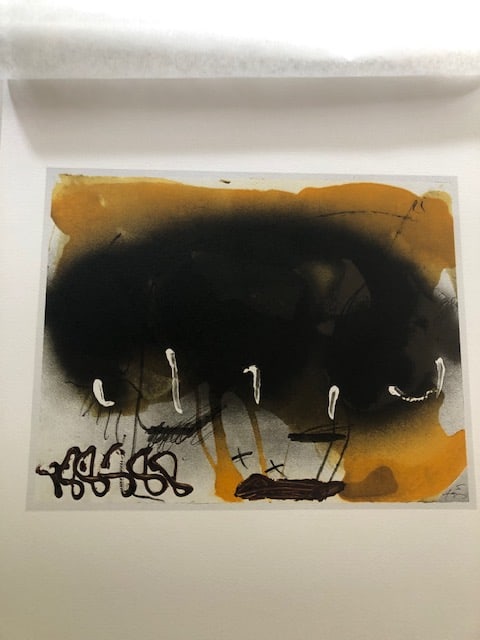 Antoni Tapies (1923-2012) Rare Lithograph 1988: Title: Antoni Tapies (1923-2012) Rare Lithograph 1988 Description: Antoni Tapies rare lithograph (ventaglio nero' from Seat Edizioni curated by Carmine Benincasa in Turin in 1988. Vg