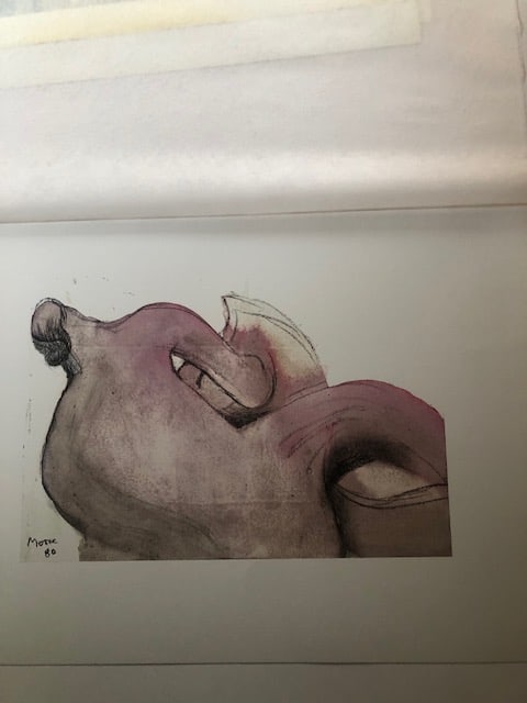 Henry Moore (1898-1986). Rare Lithograph 1983.: Title: Henry Moore (1898-1986). Rare Lithograph 1983. Description: Rare lithograph 'Reclining form' 1980 from 1983 portfolio curated by Carmine Benincasa for Seat Edizioni in Turin. Signed in