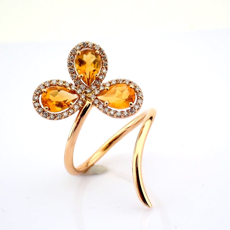 Natural Diamond 18K Rose/Pink Gold Ring: Title: Natural Diamond 18K Rose/Pink Gold Ring Description: 18K Rose gold ring 1.77 ct Citrine and 0.35ct brilliant diamonds -------------------------------------------------- • METALS AND