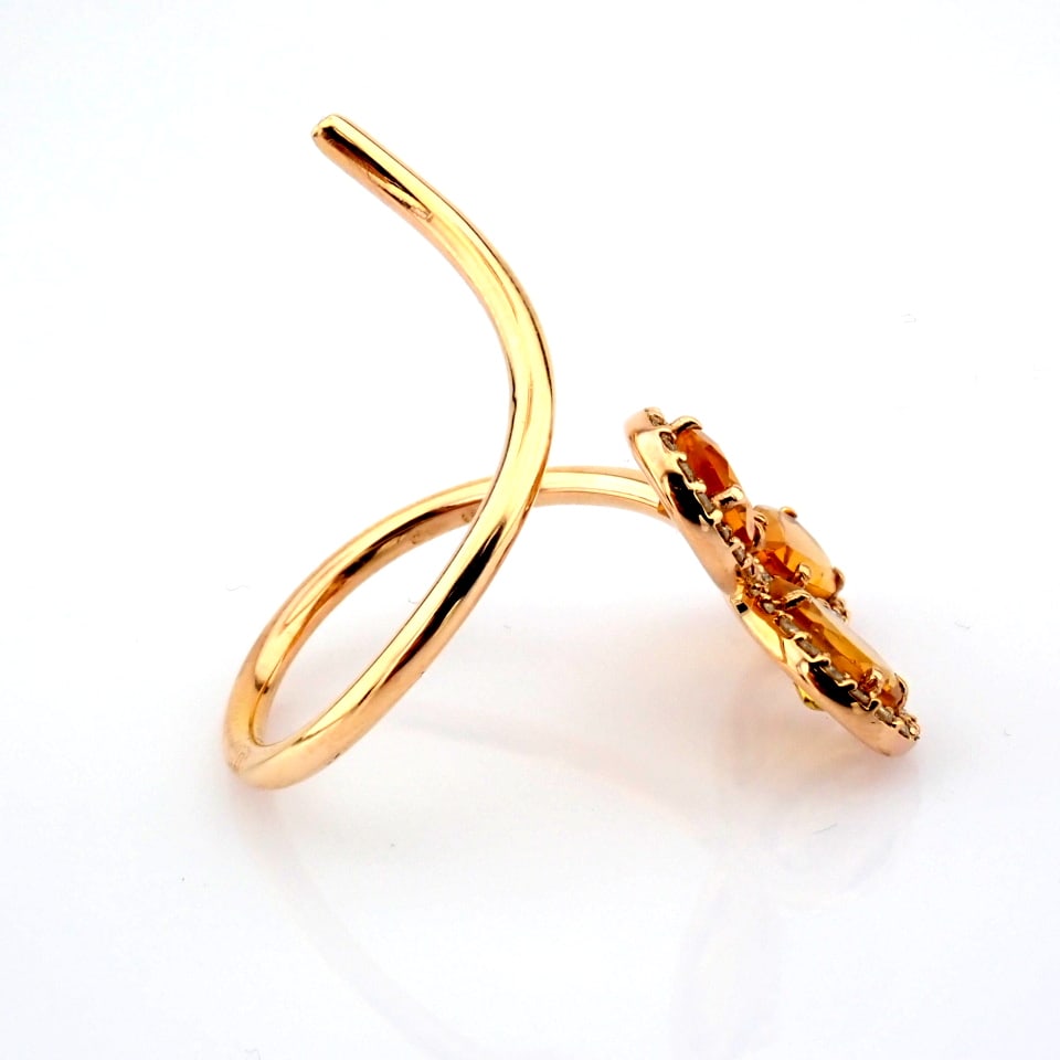 Natural Diamond 18K Rose/Pink Gold Ring - 8