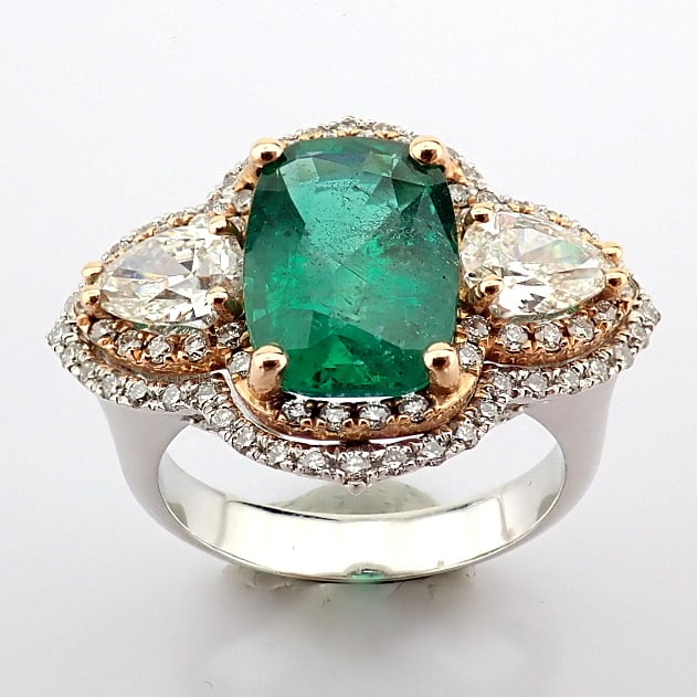 Natural Diamond 18K White Gold Ring - 7