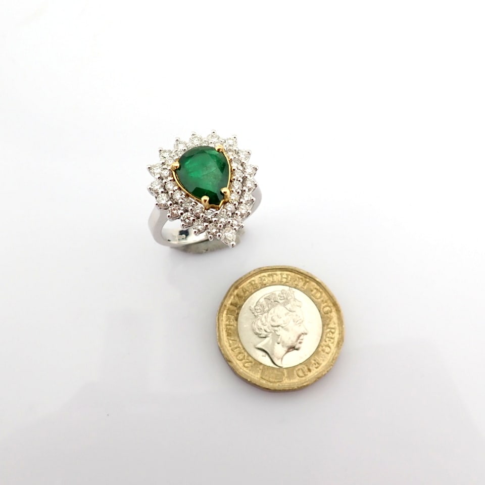 Natural Diamond 18K White Gold Ring - 10