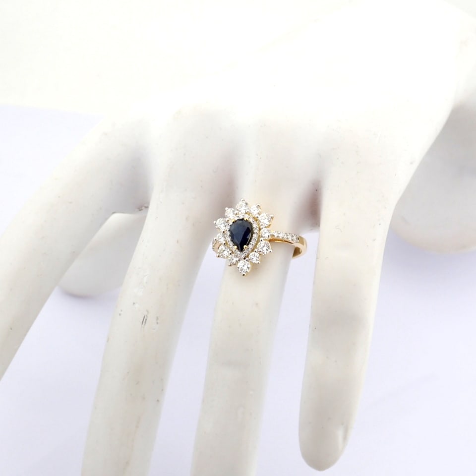 Natural Diamond 18K Yellow Gold Ring - 10