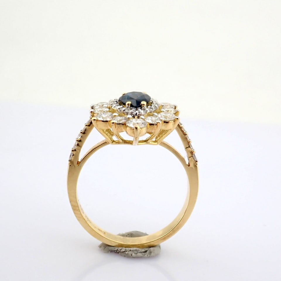 Natural Diamond 18K Yellow Gold Ring - 8