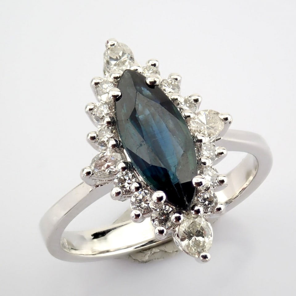 Natural Diamond 18K White Gold Ring: Title: Natural Diamond 18K White Gold Ring Description: 18K white gold sapphire and diamond cluster ring -------------------------------------------------- • METALS AND WEIGHTS