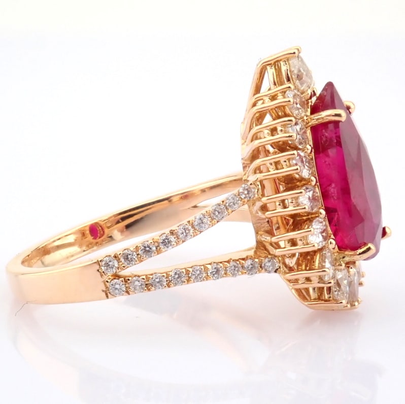 Natural Diamond 18K Rose/Pink Gold Ring - 9