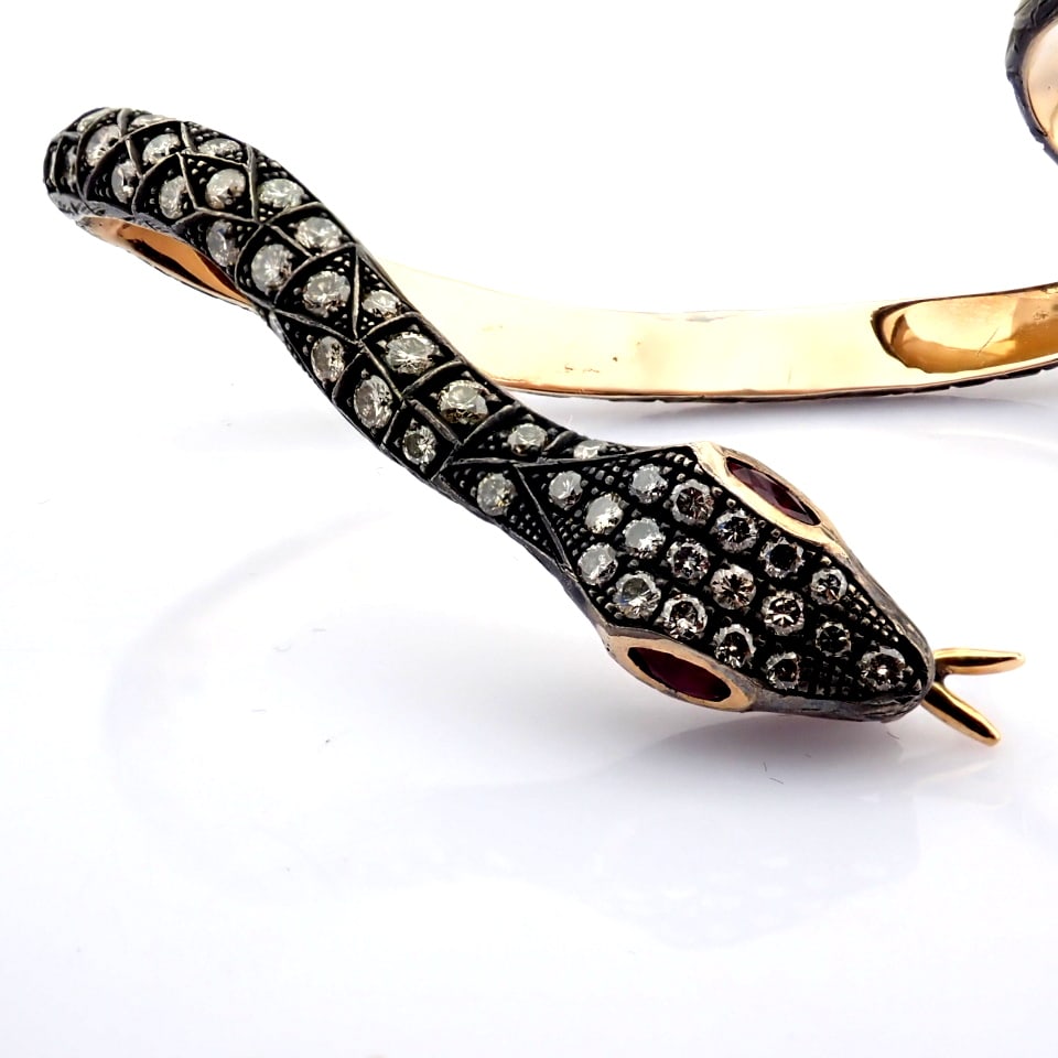 Natural Diamond 18K Yellow Gold Ring - 3