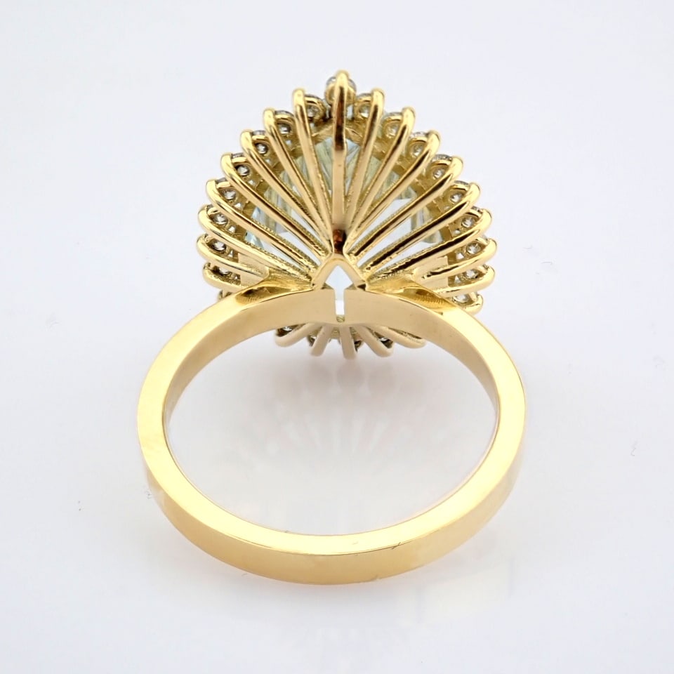 Natural Diamond 18K Yellow Gold Ring - 7