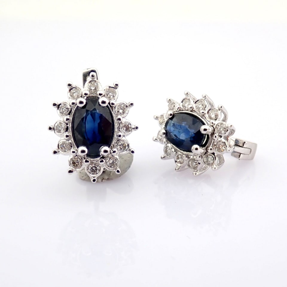 Natural Diamond 18K White Gold Earring - 3