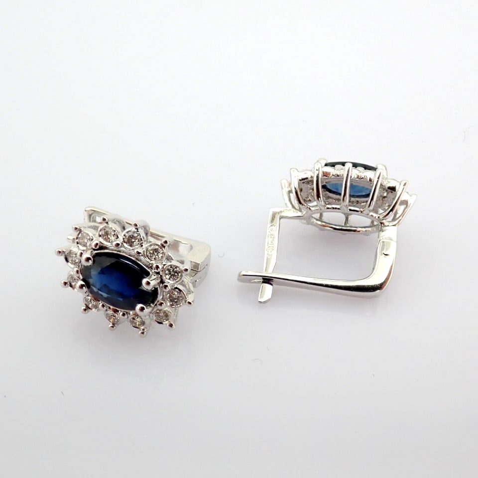 Natural Diamond 18K White Gold Earring - 7