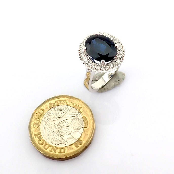 Natural Diamond 18K White Gold Ring - 6