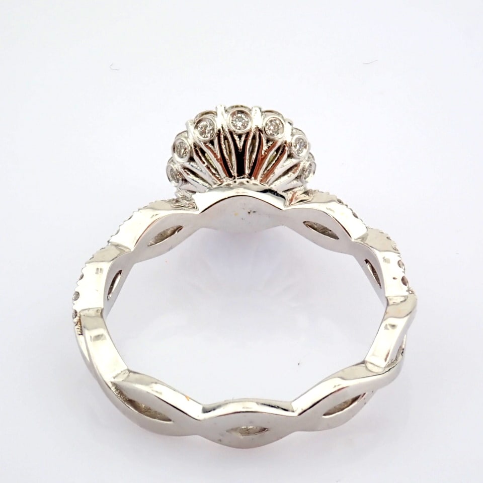 Natural Diamond 18K White Gold Ring - 7