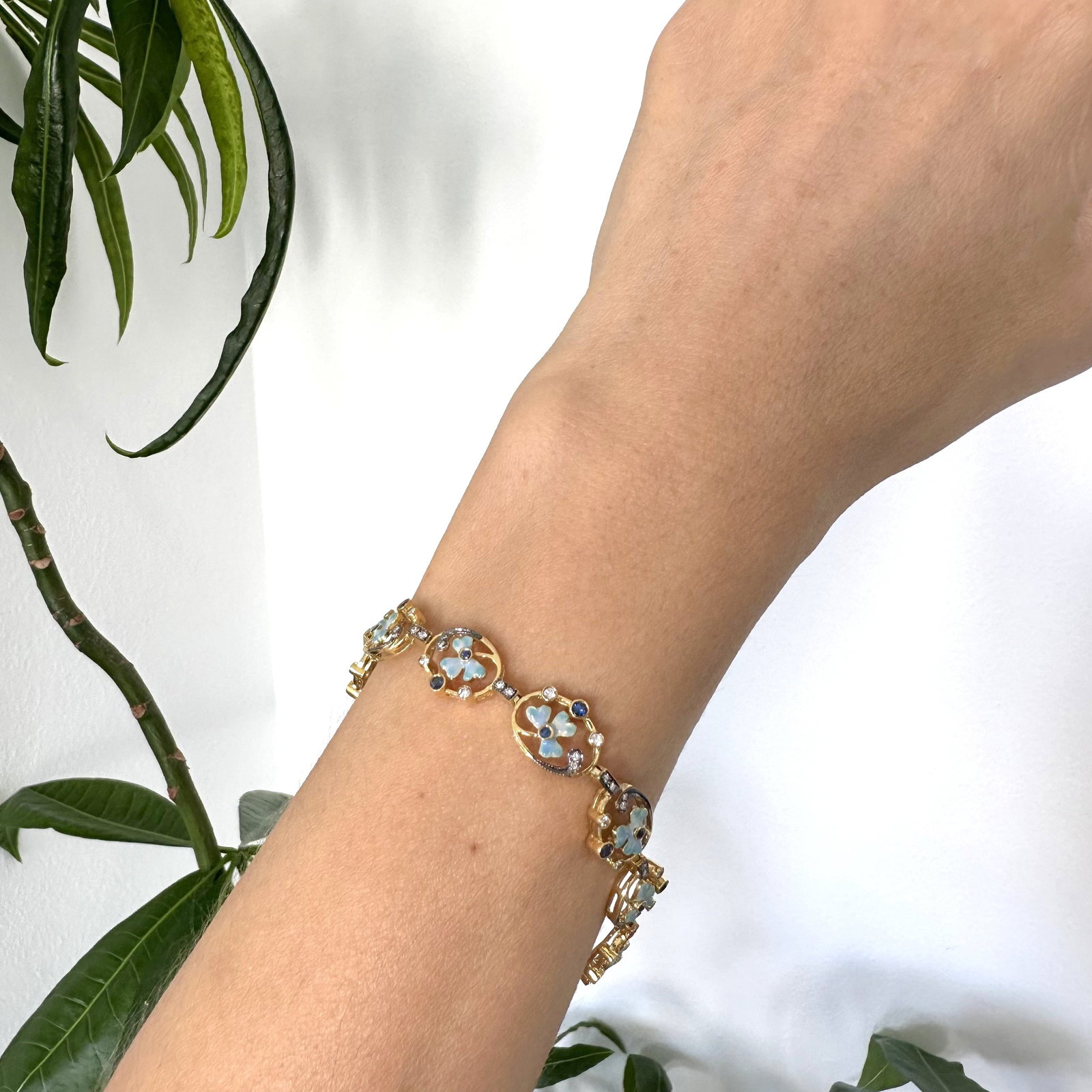 Natural Diamond 18K Yellow Gold Bracelet - 3