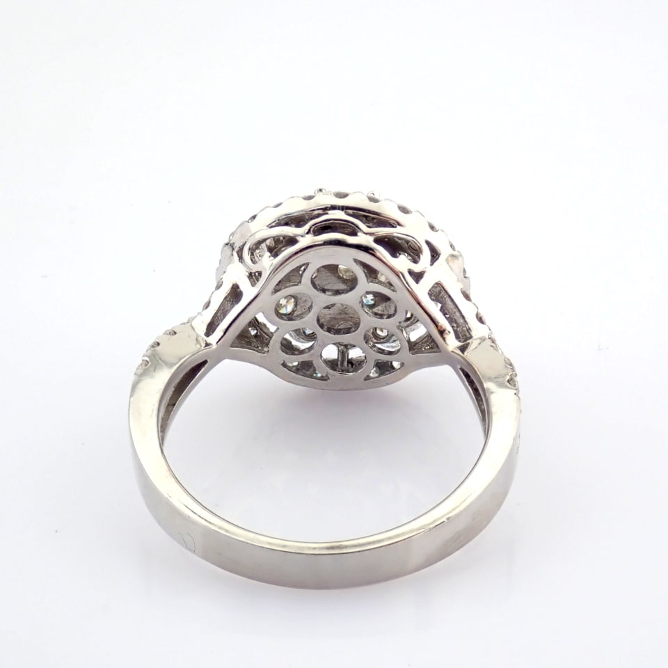 Natural Diamond 18K White Gold Ring - 6
