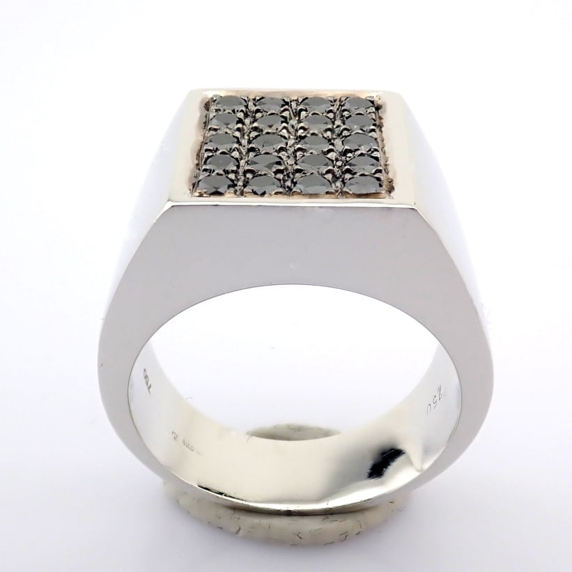 Natural Diamond 18K White Gold Ring - 3