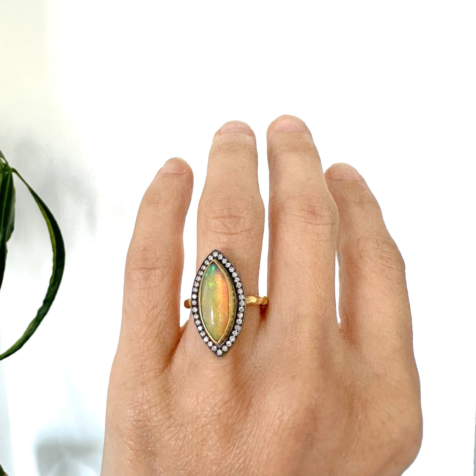 Natural Diamond 18K Yellow Gold Ring - 5