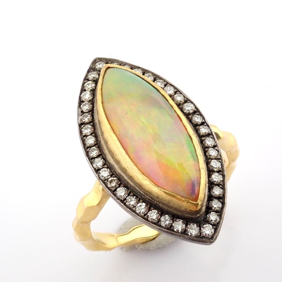 Natural Diamond 18K Yellow Gold Ring - 6