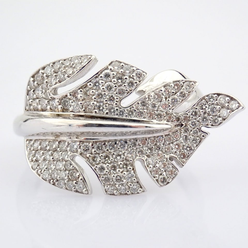 Natural Diamond 18K White Gold Ring - 5