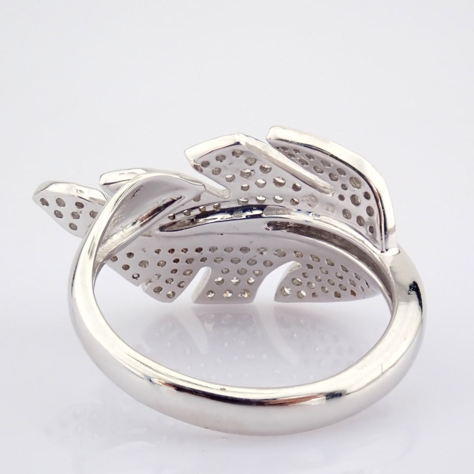 Natural Diamond 18K White Gold Ring - 6