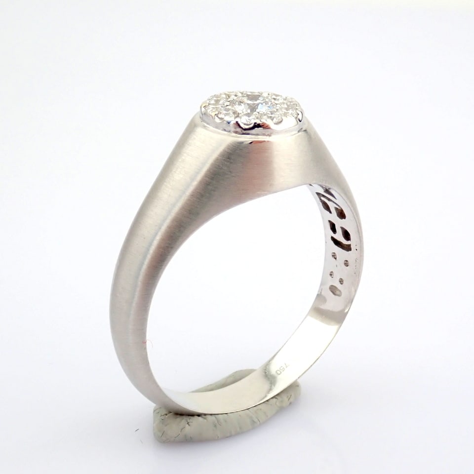 Natural Diamond 18K White Gold Ring - 11