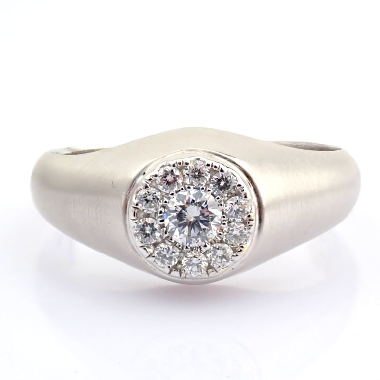Natural Diamond 18K White Gold Ring - 4