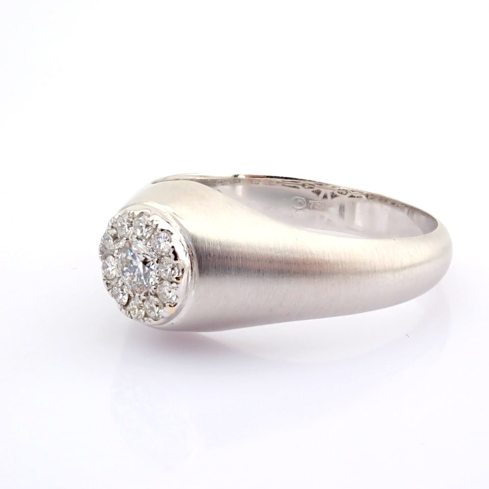 Natural Diamond 18K White Gold Ring - 7