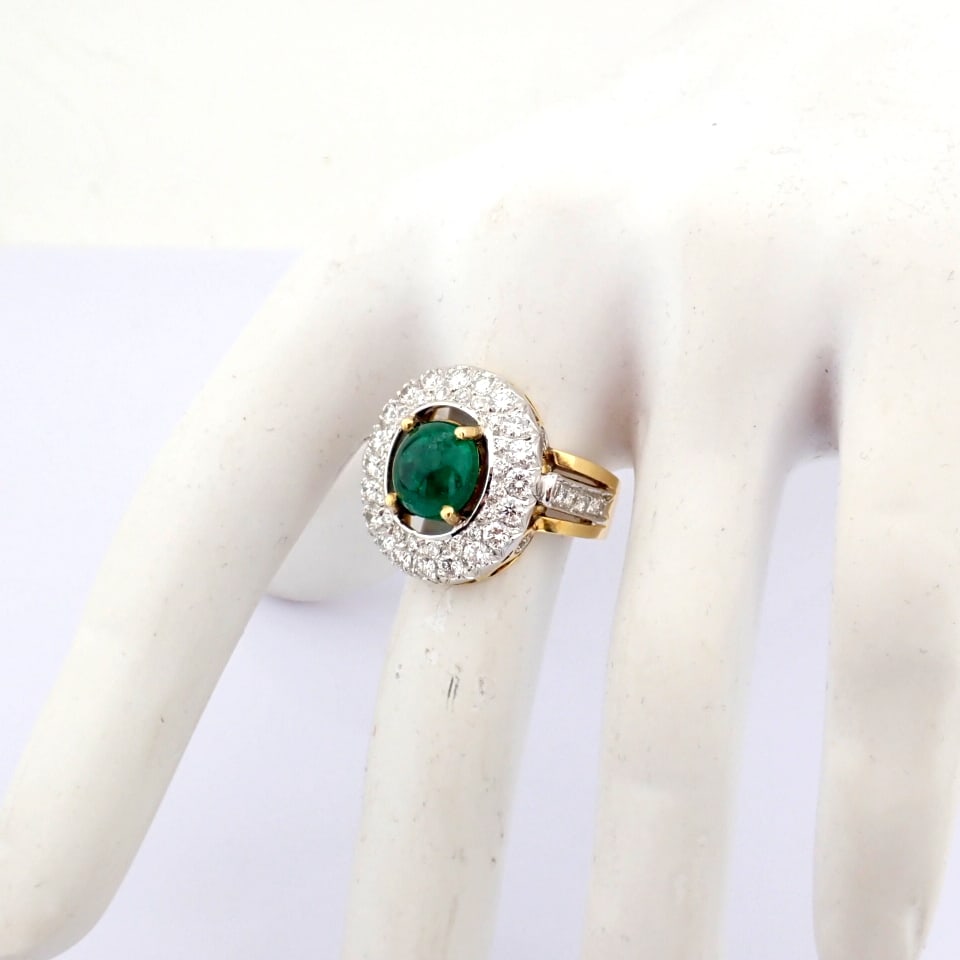 Natural Diamond 18K Yellow Gold Ring - 2