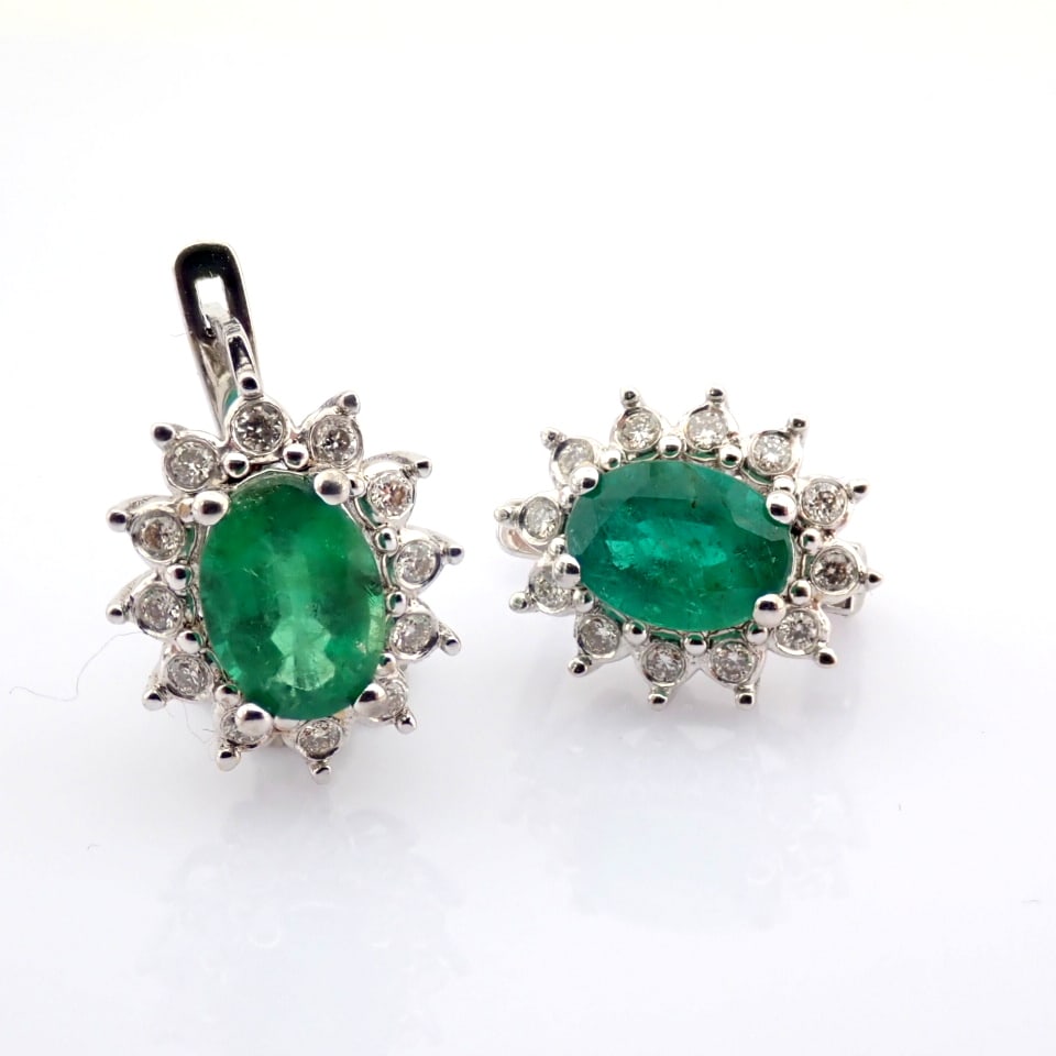 Natural Diamond 18K White Gold Earring - 4