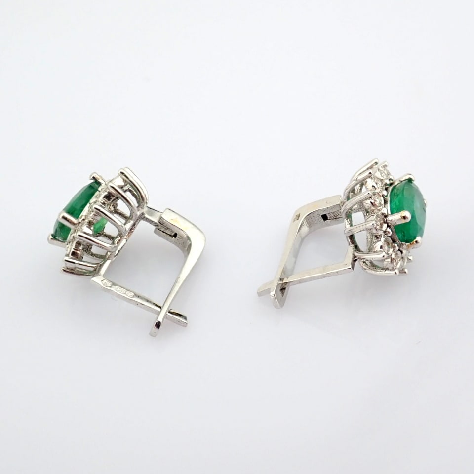 Natural Diamond 18K White Gold Earring - 7