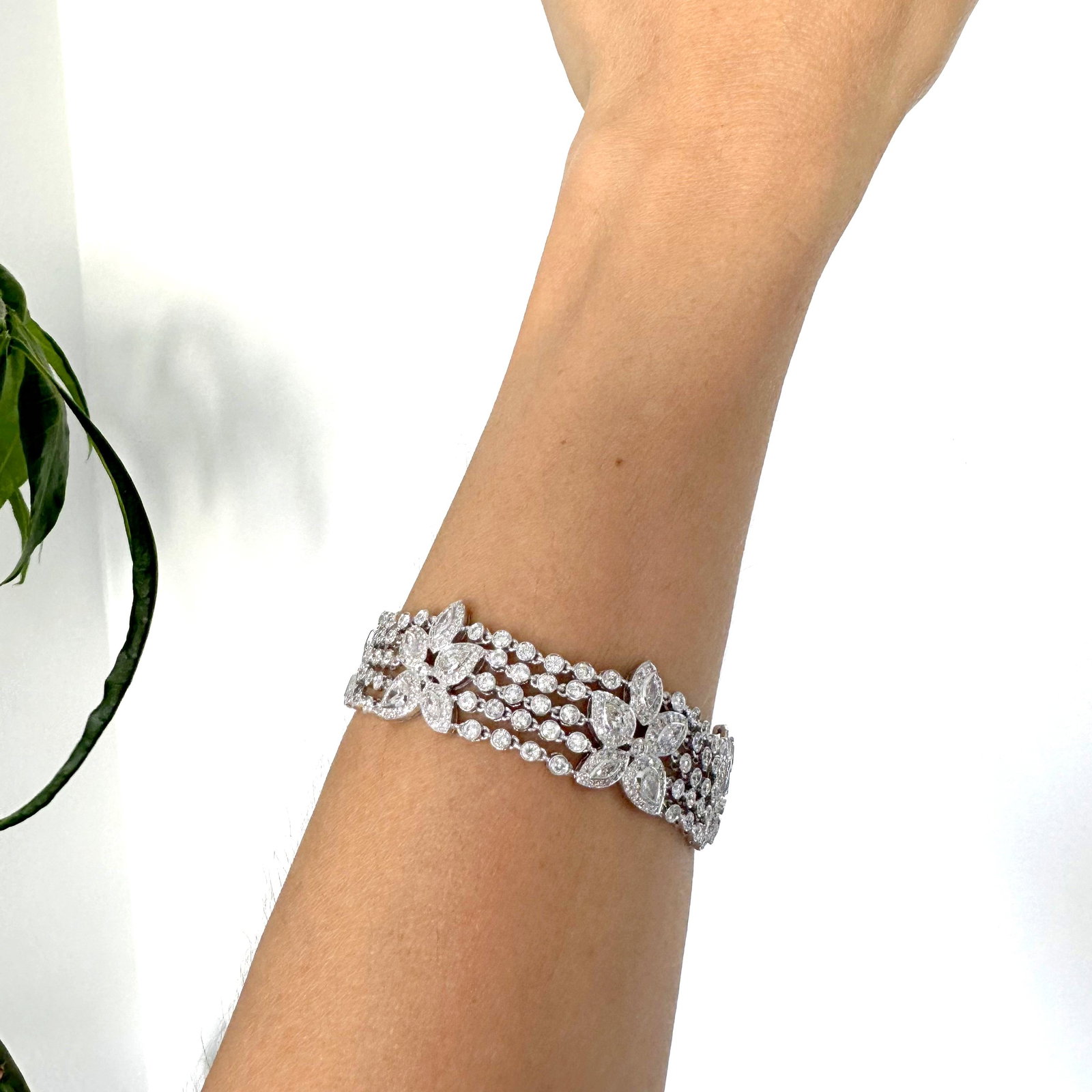 Natural Diamond 18K White Gold Bracelet - 4