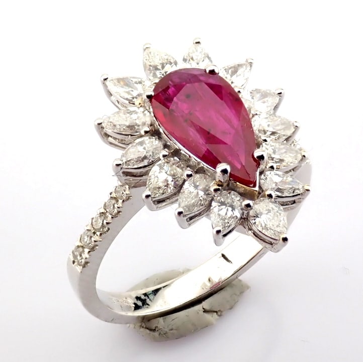 Natural Diamond 18K White Gold Ring: Title: Natural Diamond 18K White Gold Ring Description: 18K white gold cluster ring detailed with ruby and diamonds -------------------------------------------------- • METALS AND WEIG