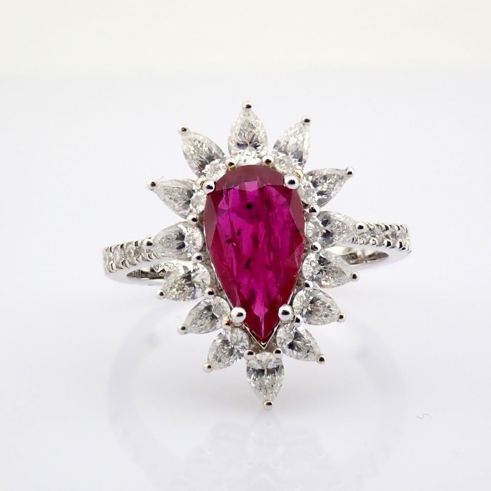 Natural Diamond 18K White Gold Ring - 5