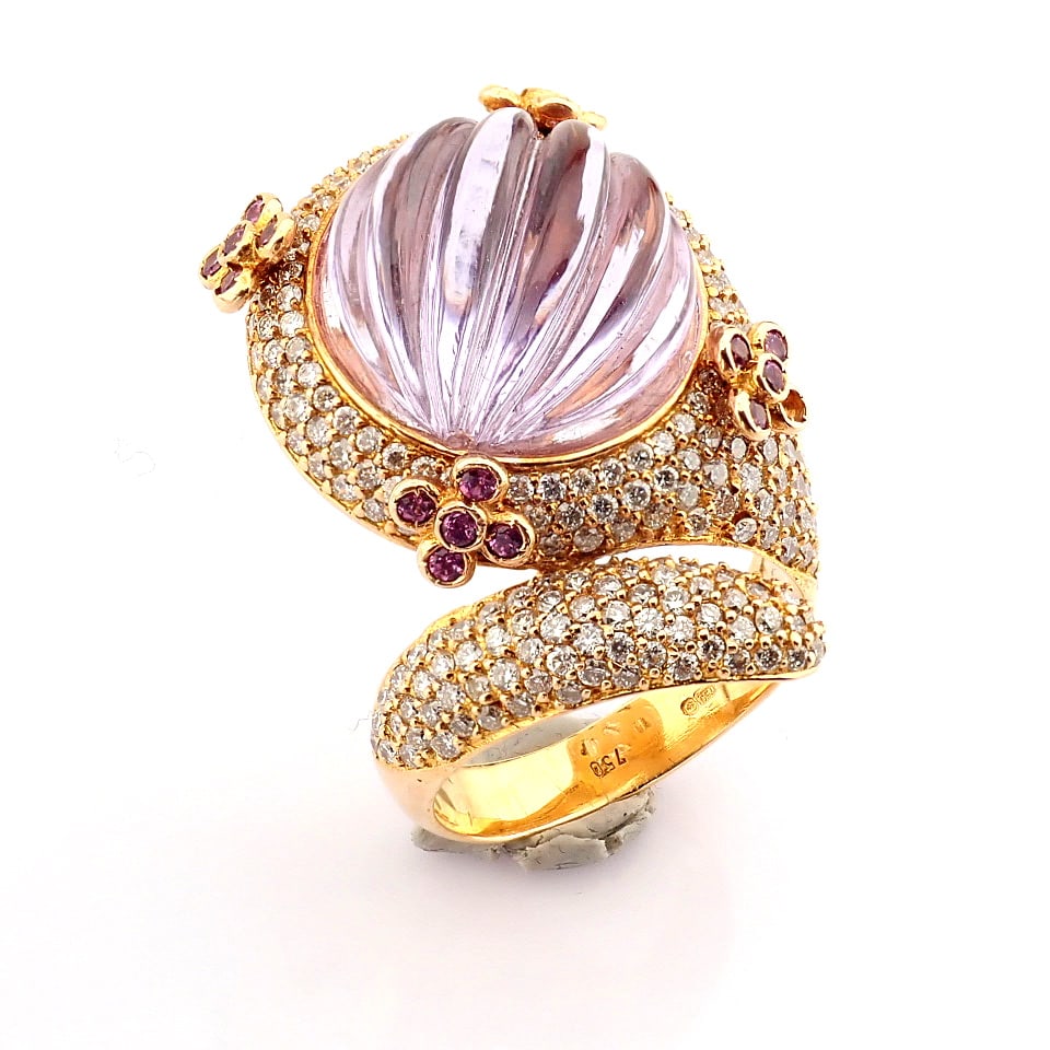 Natural Diamond 18K Rose/Pink Gold Ring: Title: Natural Diamond 18K Rose/Pink Gold Ring Description: 18K rose gold ring detailed with 12.54 ct amethyst and 1.98 ct brilliant diamonds --------------------------------------------------