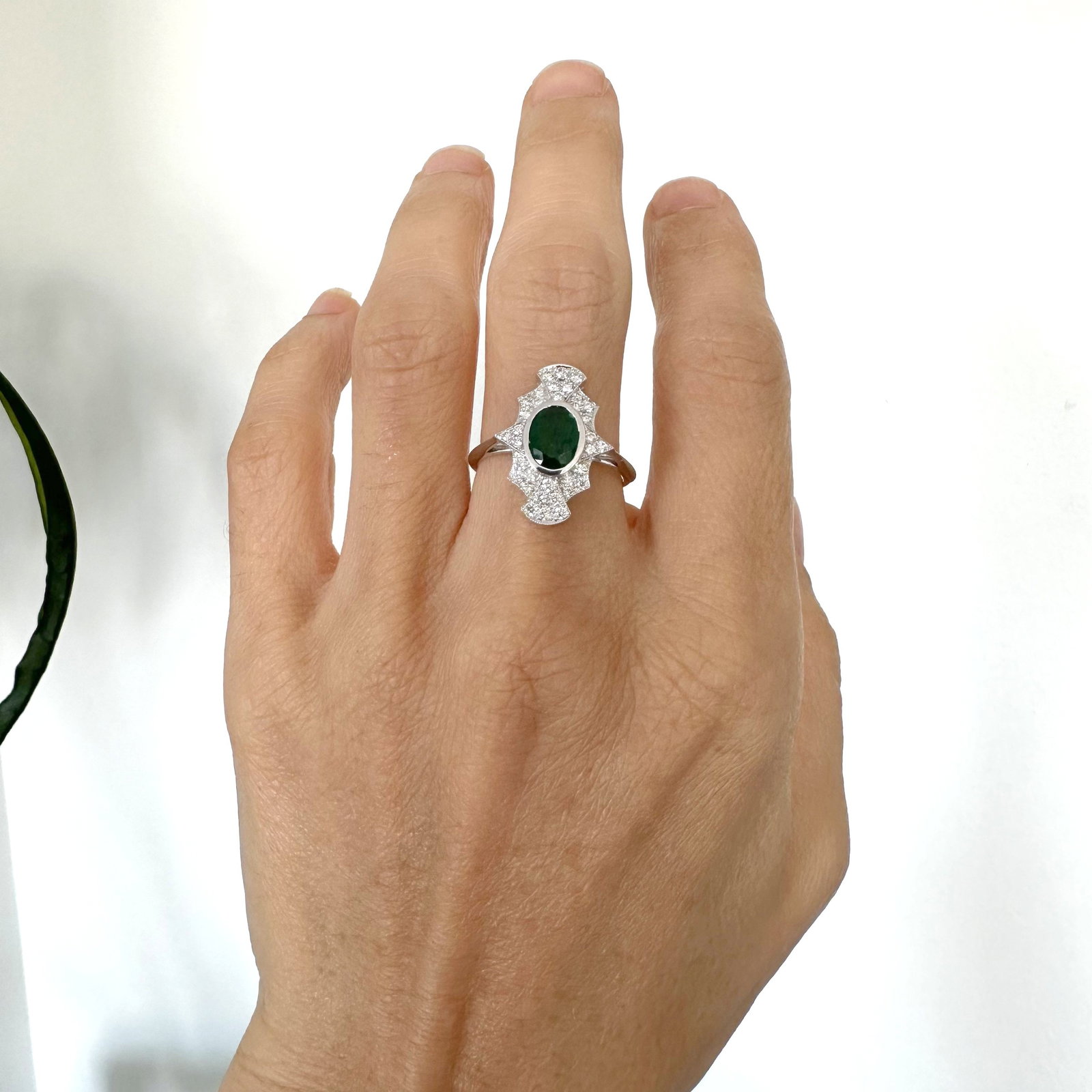 Natural Diamond 18K White Gold Ring - 3