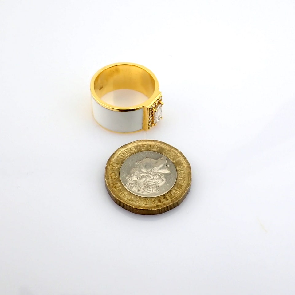 Natural Diamond 18K Yellow Gold Ring - 10