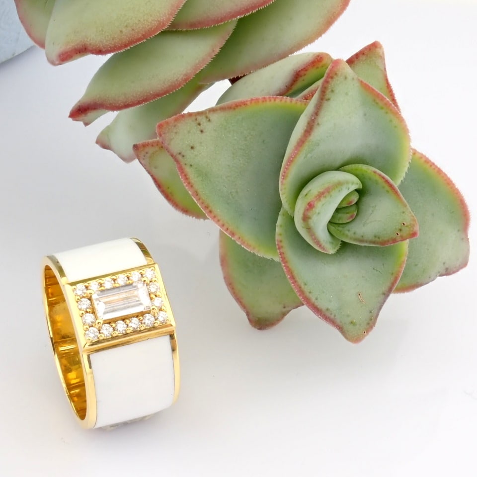 Natural Diamond 18K Yellow Gold Ring - 3