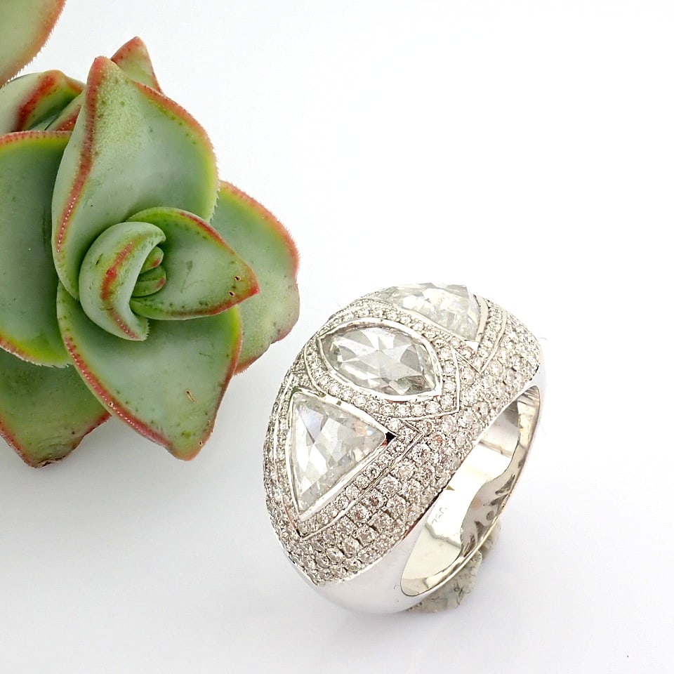 Natural Diamond 18K White Gold Ring - 3