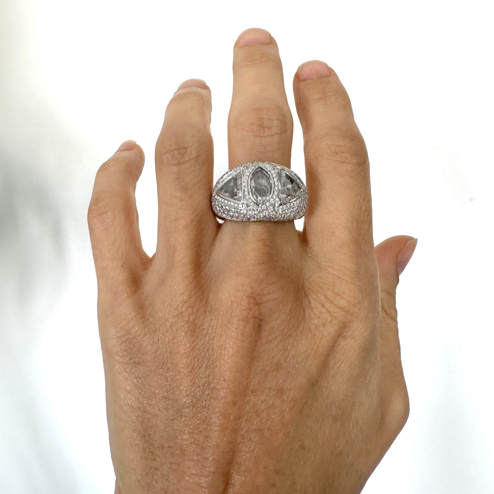Natural Diamond 18K White Gold Ring - 4