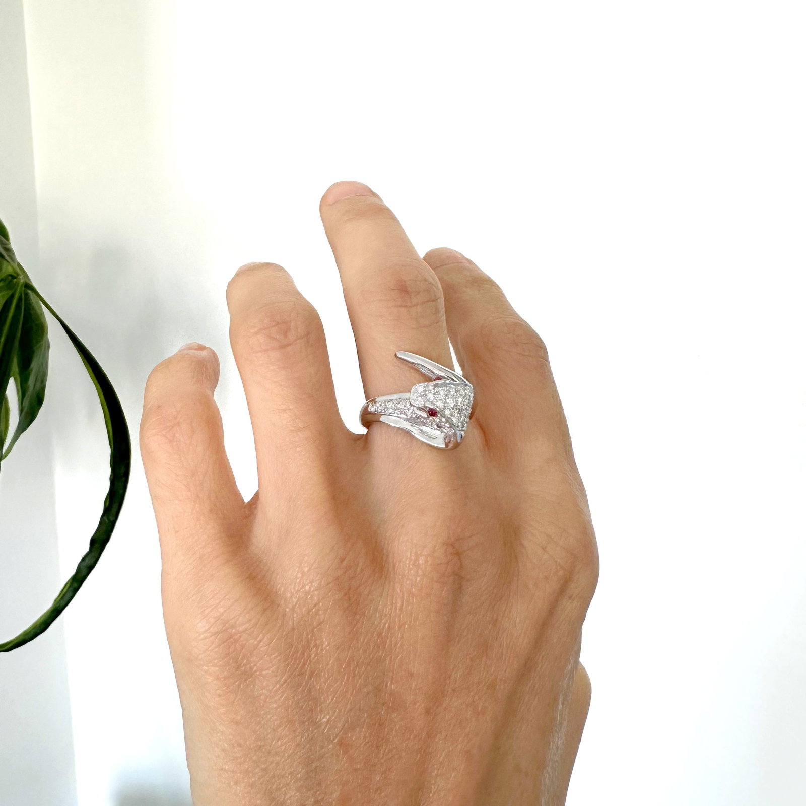 Natural Diamond 18K White Gold Ring - 4
