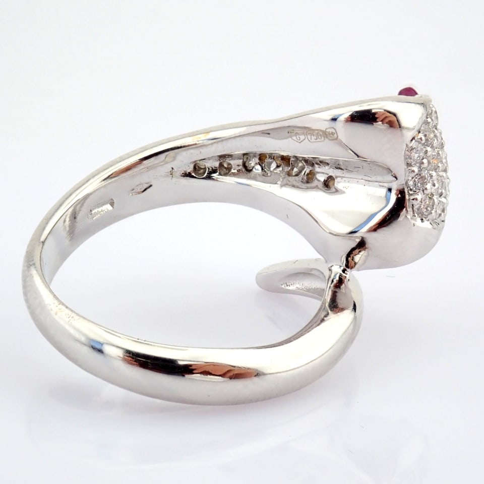 Natural Diamond 18K White Gold Ring - 6