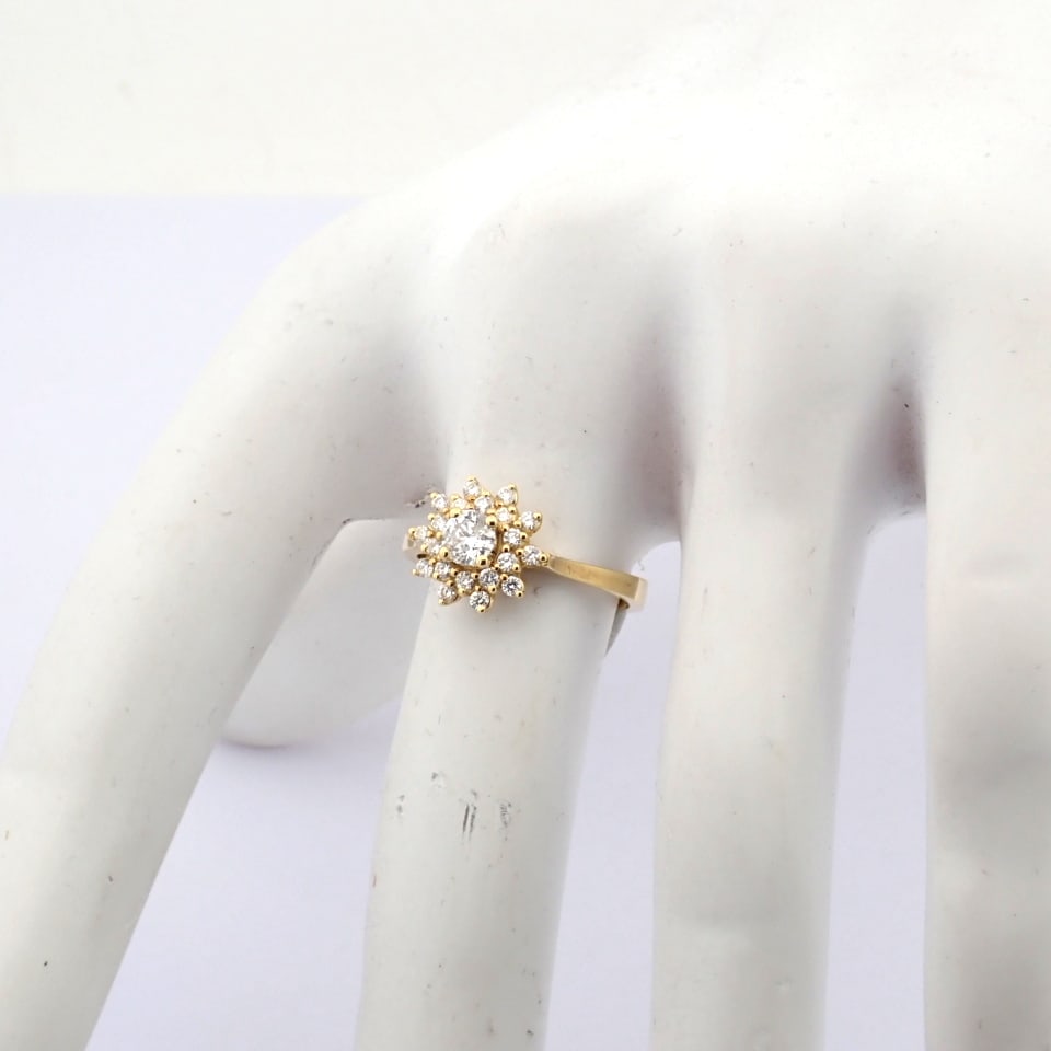 Natural Diamond 18K Yellow Gold Ring - 2