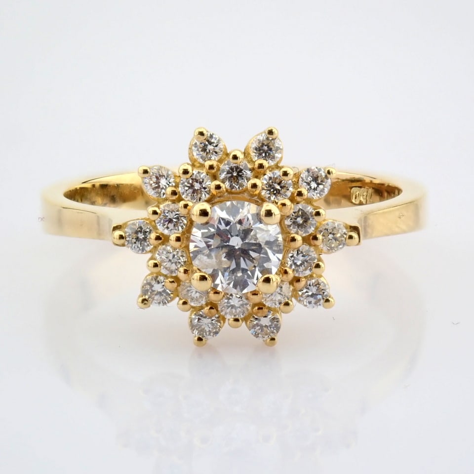 Natural Diamond 18K Yellow Gold Ring - 8
