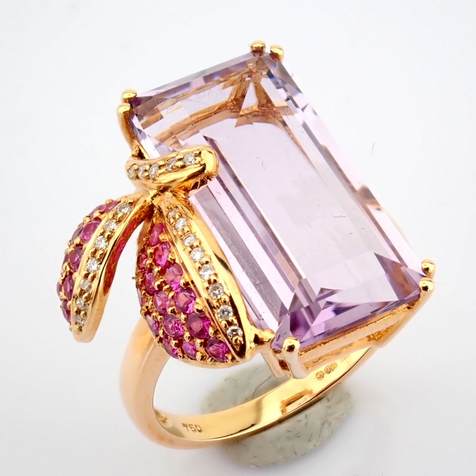 Natural Diamond 18K Rose/Pink Gold Ring: Title: Natural Diamond 18K Rose/Pink Gold Ring Description: 18K rose gold ring with amethyst, pink sapphire and brilliant diamonds. -------------------------------------------------- • METALS