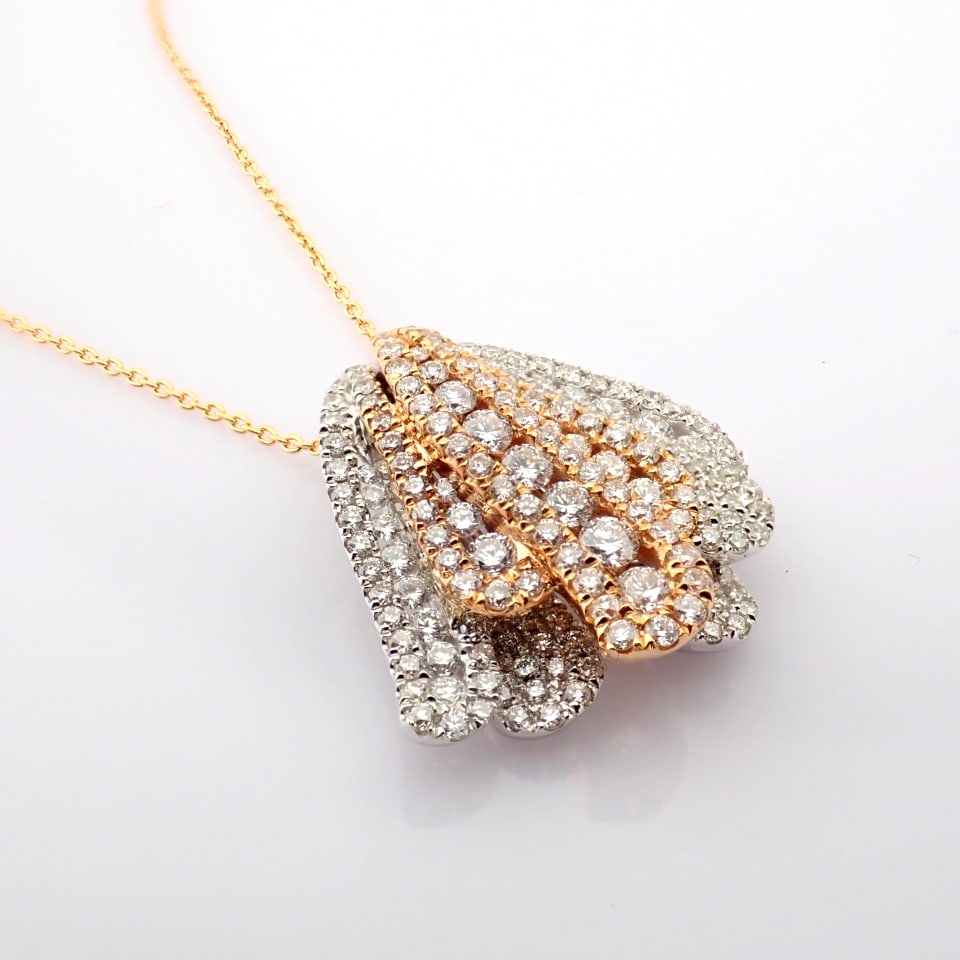 Natural Diamond 18K Rose & White Gold Necklace: Title: Natural Diamond 18K Rose & White Gold Necklace Description: 18K white and rose gold necklace detailed with brilliant diamonds -------------------------------------------------- •