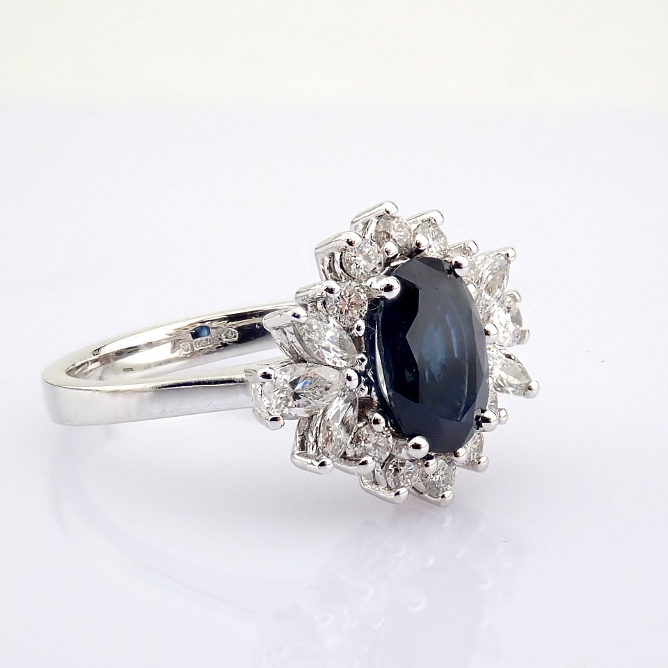 Natural Diamond 18K White Gold Ring - 3