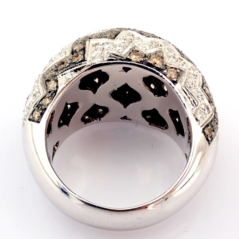 Natural Diamond 18K White Gold Ring - 8