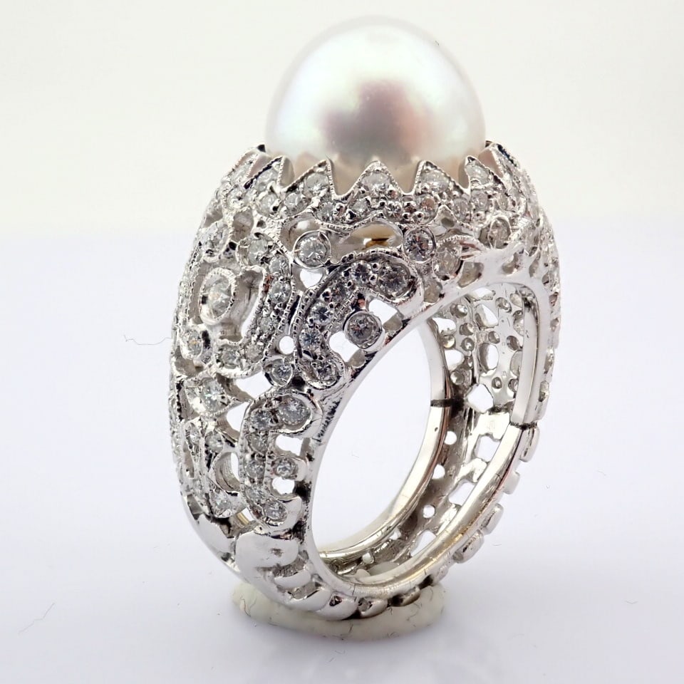Natural Diamond 18K White Gold Ring - 2