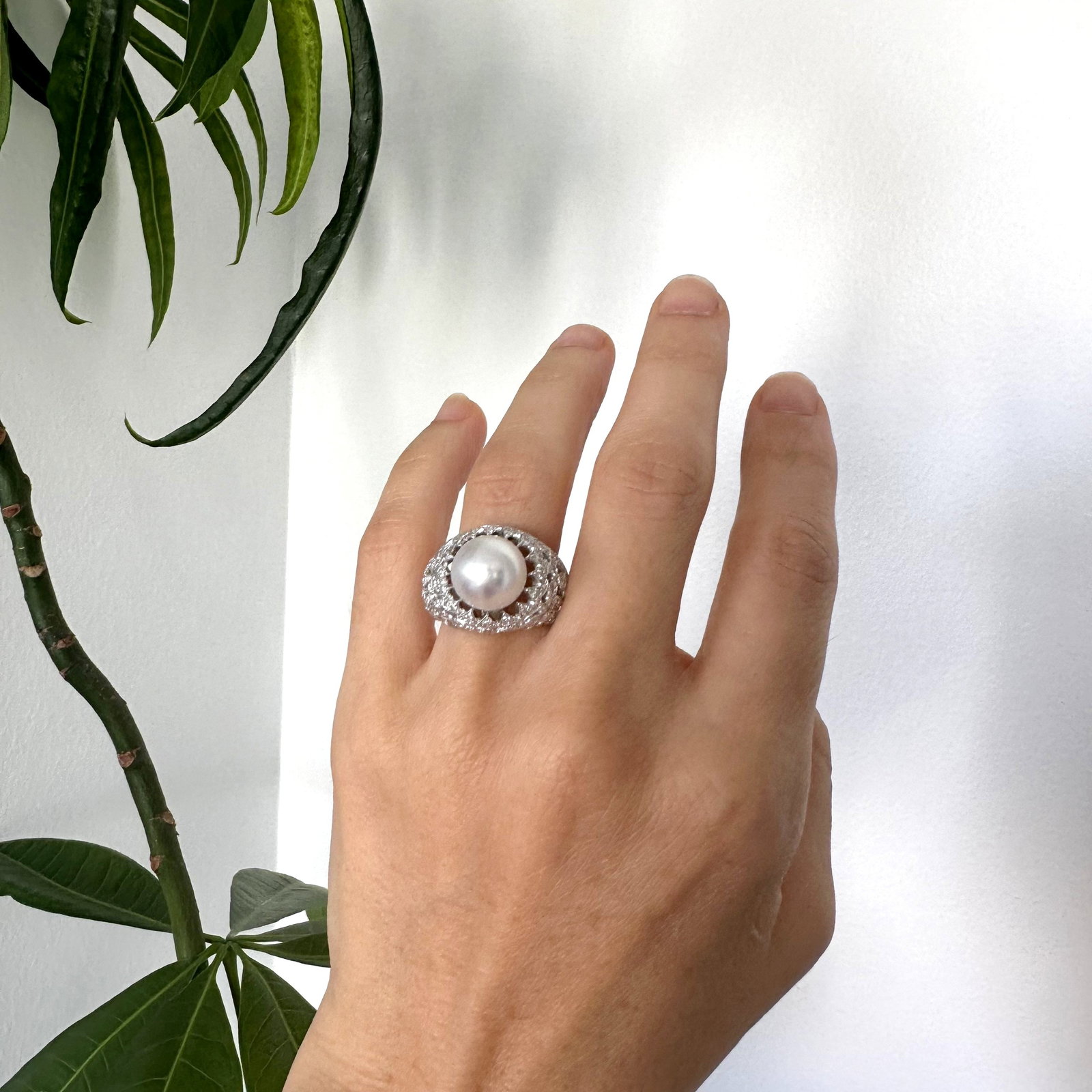 Natural Diamond 18K White Gold Ring - 4