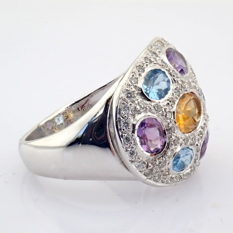 Natural Diamond 18K White Gold Ring - 8